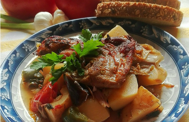 Чанахи - агнешко със зеленчуци по грузински