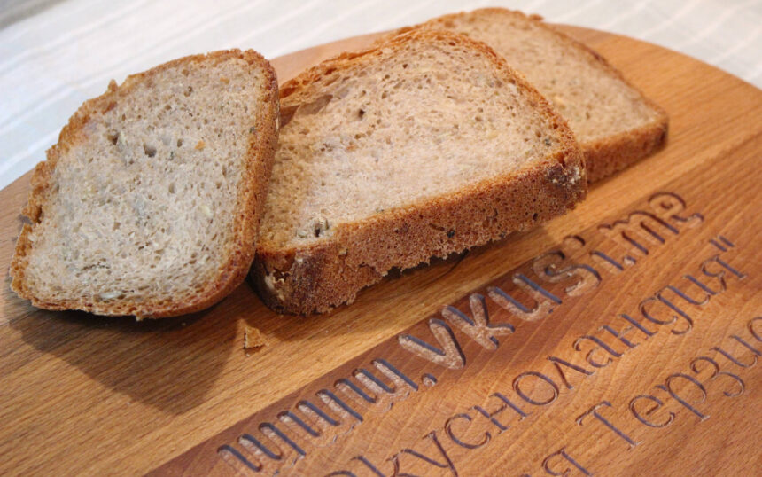 Хляб с лимец в хлебопекарна