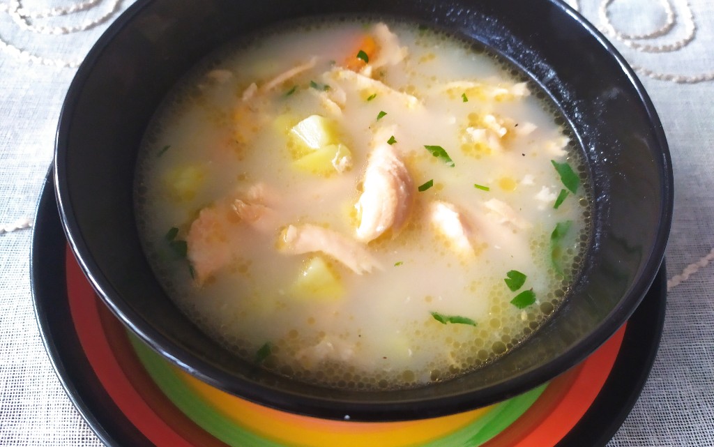 Супа от сьомга "Лохикейто"