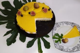 Мус торта с манго и смокини