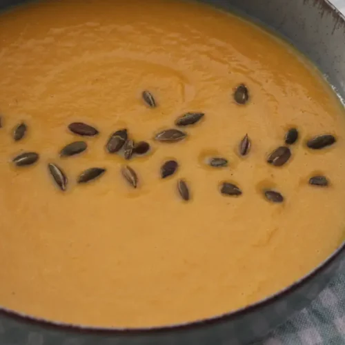 Сгряваща крем супа от тиква